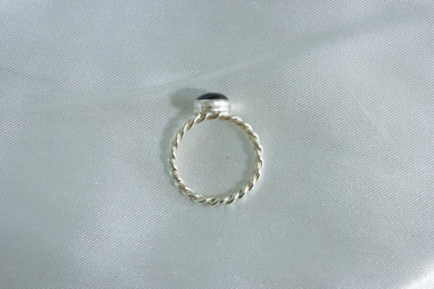 Twisted Gemstone Ring- Onyx